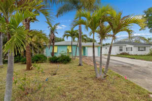 117 41ST AVENUE, ST PETERSBURG, FL 33703 - MLS#MFRTB8495522