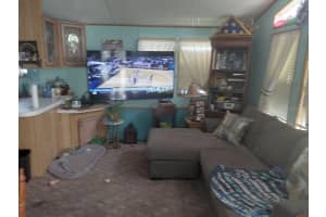 267 BIG PINE AVENUE, FROSTPROOF, FL 33843 - MLS#MFRTB8495534