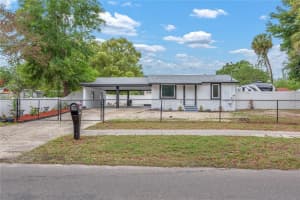 10104 15TH STREET, TAMPA, FL 33612 - MLS#MFRTB8495556