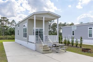 325 Tiki Turn (hwy 630) E, LAKE WALES
