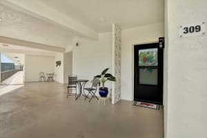 5980 TERRACE PARK DRIVE, ST PETERSBURG, FL 33709 - MLS#MFRTB8495609