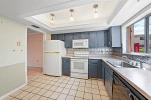 1635 58TH TERRACE, ST PETERSBURG, FL 33712 - MLS#MFRTB8495618