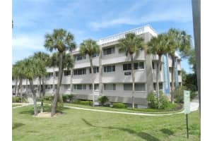 , BELLEAIR BLUFFS