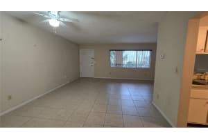 2525 BAY DRIVE, LARGO, FL 33770 - MLS#MFRTB8495676