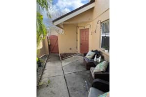 5647 MONTE ROSSO ROAD, SARASOTA, FL 34243 - MLS#MFRTB8495731