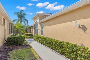2346 OAKLEY GREEN DRIVE, SUN CITY CENTER, FL 33573 - MLS#MFRTB8495755