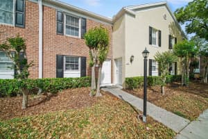 13708 ORANGE SUNSET DRIVE, TAMPA, FL 33618 - MLS#MFRTB8495786