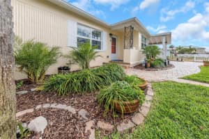 550 80TH AVENUE, ST PETE BEACH, FL 33706 - MLS#MFRTB8495833