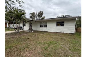 3915 51ST AVENUE, ST PETERSBURG, FL 33714 - MLS#MFRTB8495853