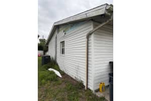 3915 51ST AVENUE, ST PETERSBURG, FL 33714 - MLS#MFRTB8495853