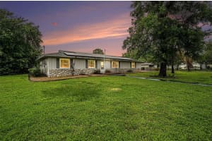 527 LAND O LAKES COURT, DELAND, FL 32724 - MLS#MFRTB8495861