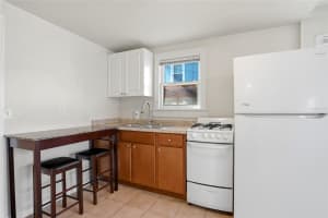 725 8TH STREET, ST PETERSBURG, FL 33701 - MLS#MFRTB8495872