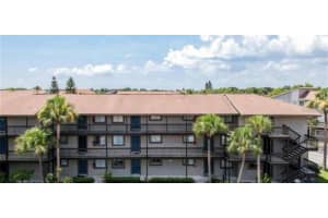 6312 Newtown Cir #12c2, TAMPA