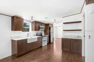 11727 LITHIA PINECREST ROAD, LITHIA, FL 33547 - MLS#MFRTB8495894