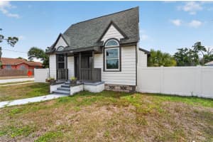 1900 16TH STREET, ST PETERSBURG, FL 33705 - MLS#MFRTB8495903