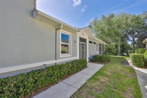 2082 SIFIELD GREENS WAY, SUN CITY CENTER, FL 33573 - MLS#MFRTB8495916