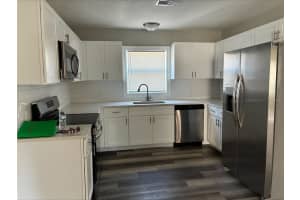 5609 15TH AVENUE, GULFPORT, FL 33707 - MLS#MFRTB8495943