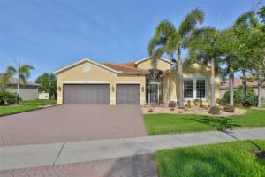 5073 STONE HARBOR CIR, WIMAUMA, FL 33598 - MLS#MFRTB8495951