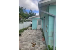 1834 NEW HAMPSHIRE AVENUE, ST PETERSBURG, FL 33703 - MLS#MFRTB8495954