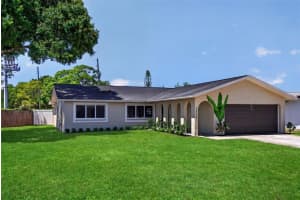 7833 BRISTOL COURT, ST PETERSBURG, FL 33709 - MLS#MFRTB8495965