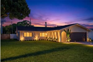 7833 BRISTOL COURT, ST PETERSBURG, FL 33709 - MLS#MFRTB8495965