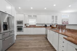 5201 JULES VERNE COURT, TAMPA, FL 33611 - MLS#MFRTB8496000