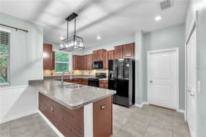 10537 LAKE MONTAUK DRIVE, RIVERVIEW, FL 33578 - MLS#MFRTB8496043