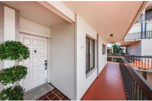 6295 BAHIA DEL MAR CIRCLE, ST PETERSBURG, FL 33715 - MLS#MFRTB8496069