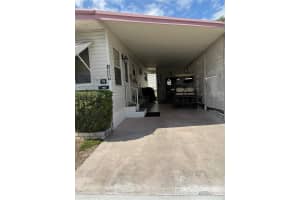 10297 LAKE DRIVE, LARGO, FL 33773 - MLS#MFRTB8496163