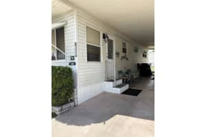 10297 LAKE DRIVE, LARGO, FL 33773 - MLS#MFRTB8496163