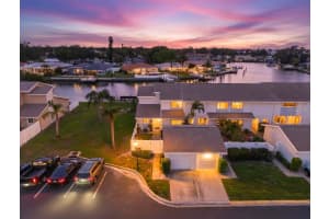 6537 CAPE HATTERAS WAY, ST PETERSBURG, FL 33702 - MLS#MFRTB8496166