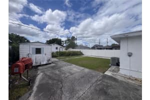 3320 LEROY STREET, TAMPA, FL 33607 - MLS#MFRTB8496170