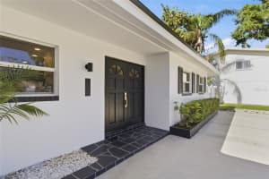 14096 PASSAGE WAY, SEMINOLE, FL 33776 - MLS#MFRTB8496172