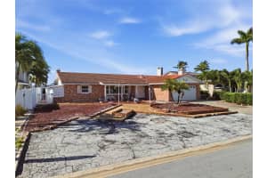 4 BELLEVUE DRIVE, TREASURE ISLAND, FL 33706 - MLS#MFRTB8496232