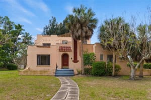 7010 PARK STREET, ST PETERSBURG, FL 33707 - MLS#MFRTB8496251