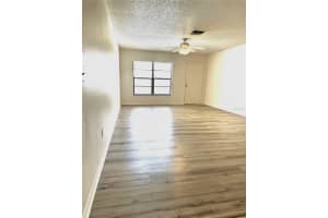 13608 VILLAGE DRIVE, TAMPA, FL 33618 - MLS#MFRTB8496285