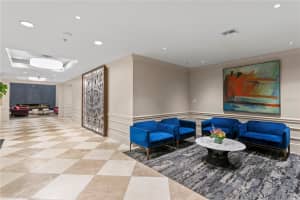 450 KNIGHTS RUN AVENUE, TAMPA, FL 33602 - MLS#MFRTB8496386