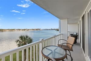 500 TREASURE ISLAND CAUSEWAY, TREASURE ISLAND, FL 33706 - MLS#MFRTB8496427