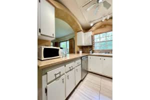 420 BAYSHORE BOULEVARD, CLEARWATER, FL 33759 - MLS#MFRTB8496429