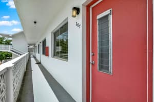 11225 82ND AVENUE, SEMINOLE, FL 33772 - MLS#MFRTB8496430