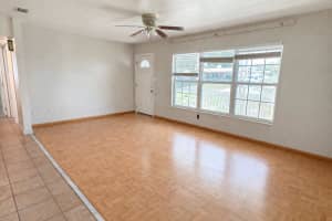 6131 42ND AVENUE, ST PETERSBURG, FL 33709 - MLS#MFRTB8496434