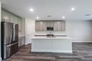 9886 ANNUNCIATION DRIVE, WESLEY CHAPEL, FL 33545 - MLS#MFRTB8496456