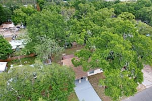 906 WOODLAWN AVENUE, PLANT CITY, FL 33563 - MLS#MFRTB8496462
