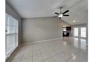 MLS# MFRTB8496472, Tampa, Florida 33624