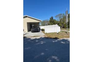 9145 Rally Ln, HOLIDAY