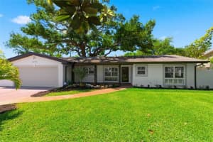 8326 40th Pl N, ST PETERSBURG