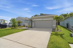 8728 STARRY NIGHT TERRACE, PARRISH, FL 34219 - MLS#MFRTB8496512