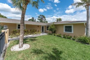 4801 SHORE ACRES BOULEVARD, ST PETERSBURG, FL 33703 - MLS#MFRTB8496519