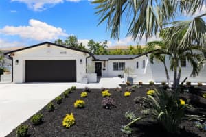 4618 BAYSHORE BOULEVARD, ST PETERSBURG, FL 33703 - MLS#MFRTB8496521