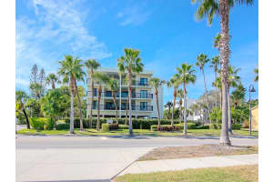 3200 GULF BOULEVARD, ST PETE BEACH, FL 33706 - MLS#MFRTB8496522